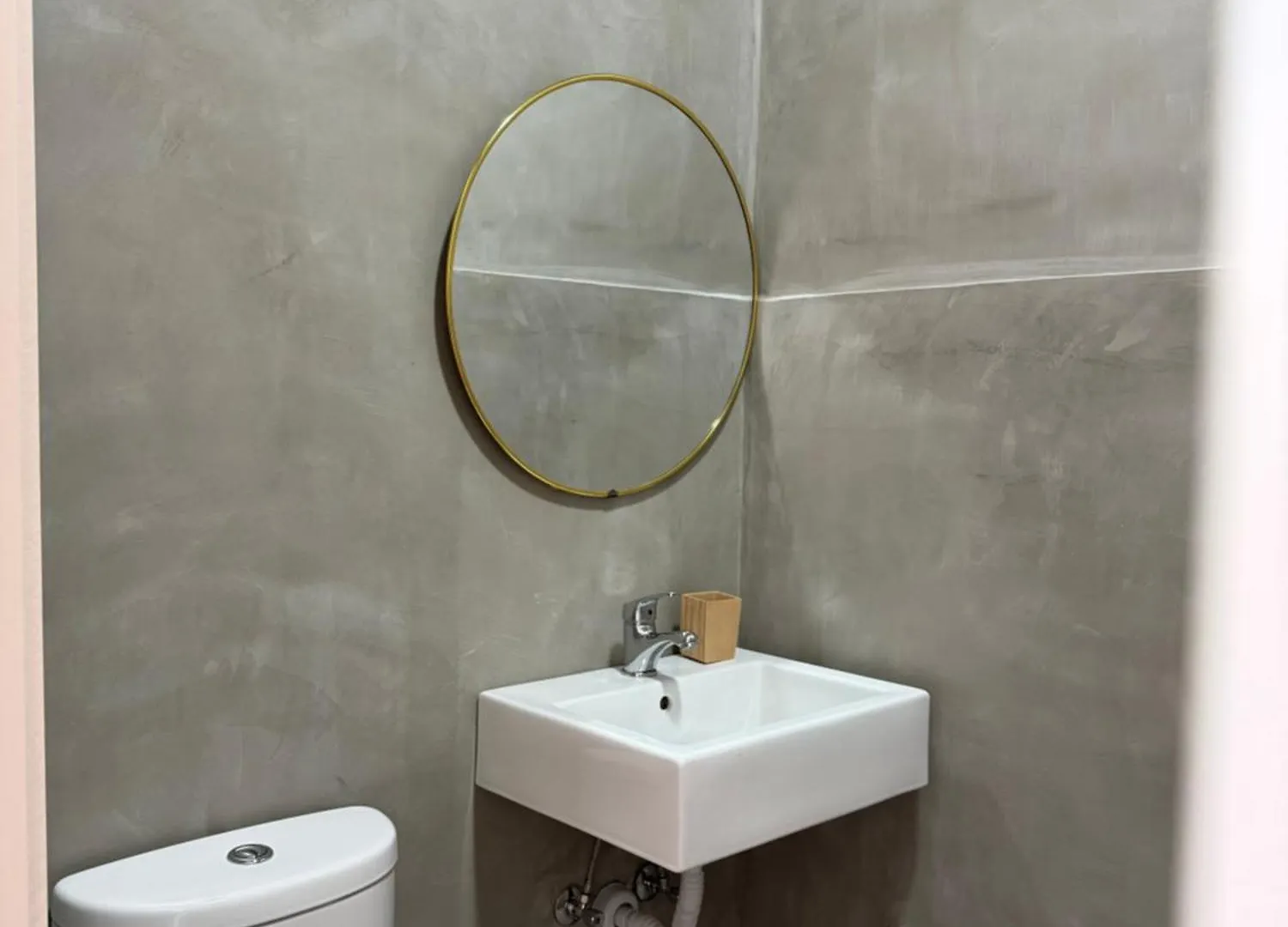 Hostal People & Places Sliema