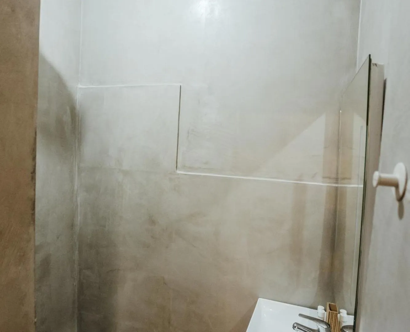 Hostel People & Places Sliema